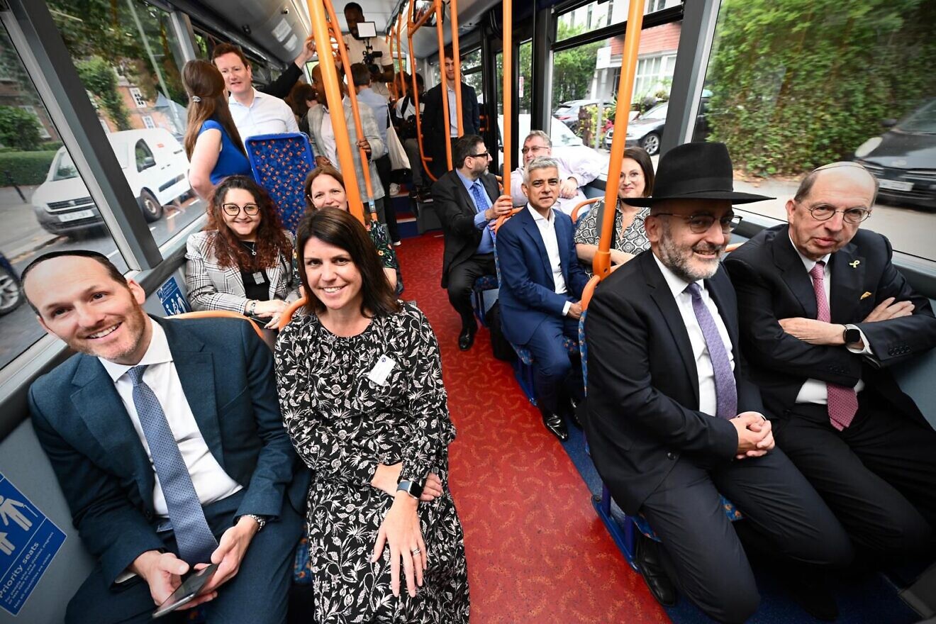 Londra, una nuova linea di autobus per la sicurezza degli ebrei