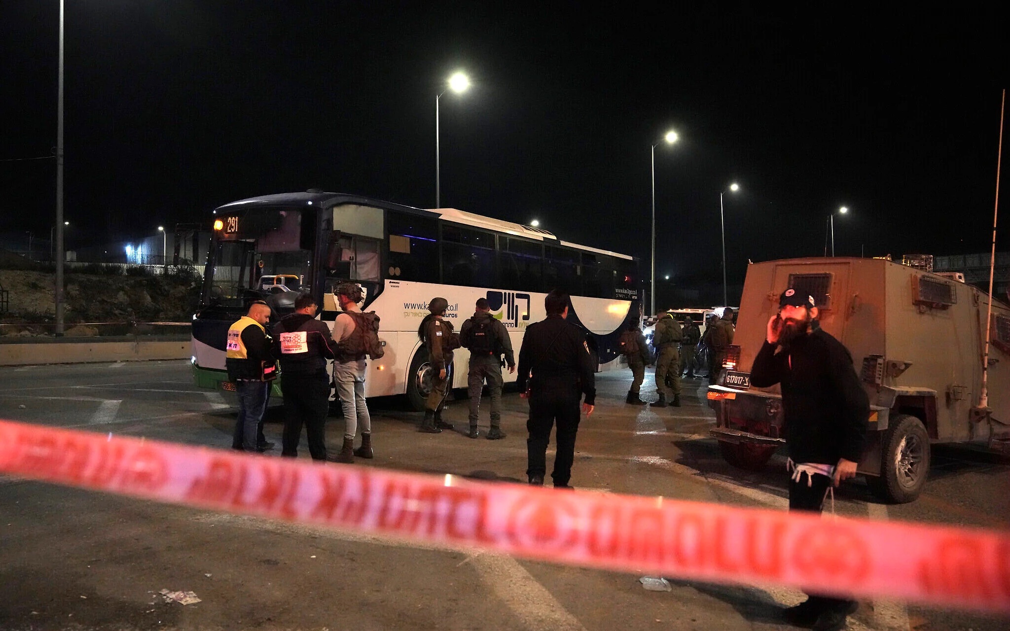 Attentato a Gerusalemme: ucciso un bambino di 12 anni, feriti tre passeggeri di un autobus