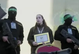 La soldatessa Agam Berger rilasciata dai terroristi di Hamas dopo 482 giorni di prigionia