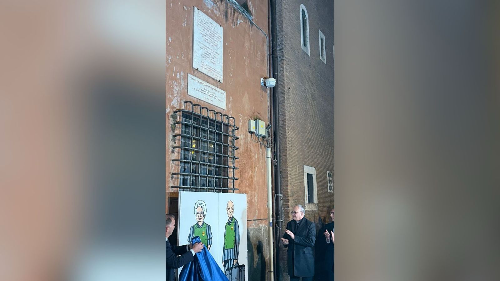 Roma. Inaugurati un murales e una mostra per ricordare la fine dei campi di sterminio